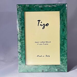 Tizo Design Picture Frame Green 4.0 x 6.0 inches.